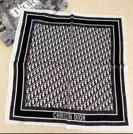 Pañuelo Christian Dior Monograma Blanco y Negro